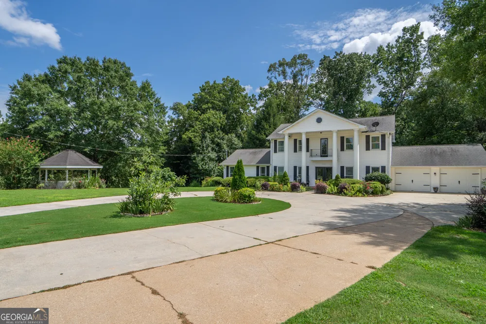 2811 Ike Stone RD Monroe, GA 30656