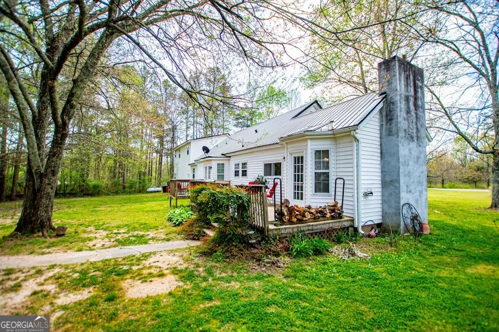1011 Rainey RD Temple, GA 30179