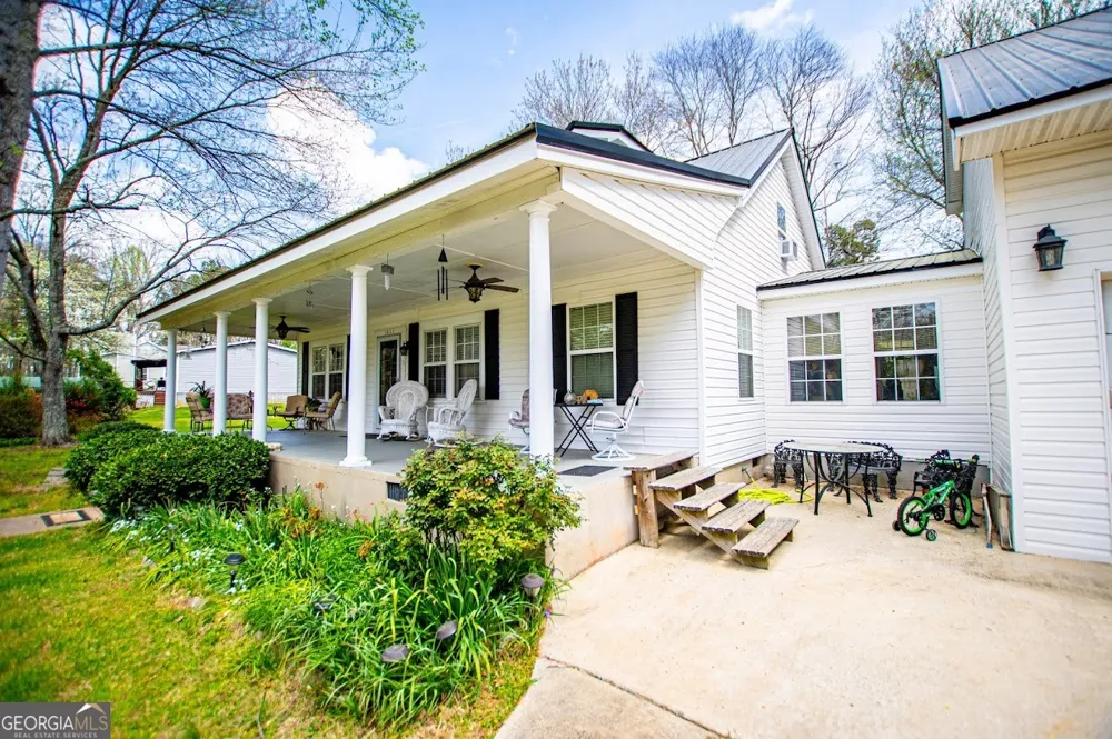 1011 Rainey RD Temple, GA 30179