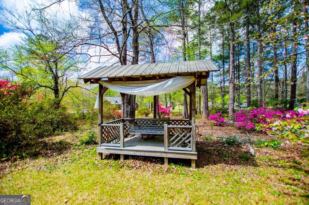 1011 Rainey RD Temple, GA 30179