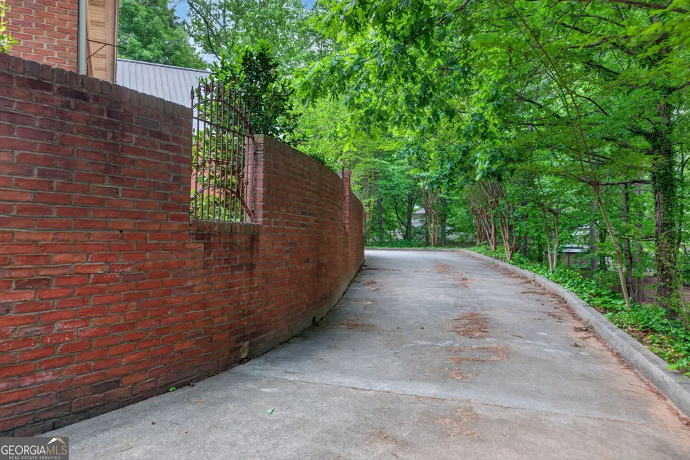 110 Greystone DR Bremen, GA 30110