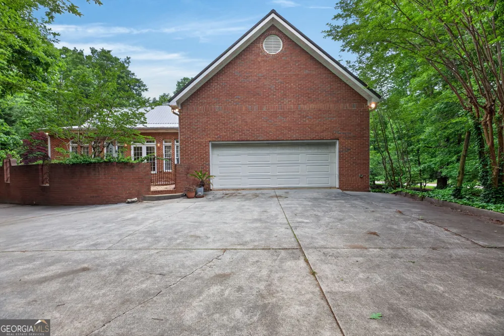 110 Greystone DR Bremen, GA 30110