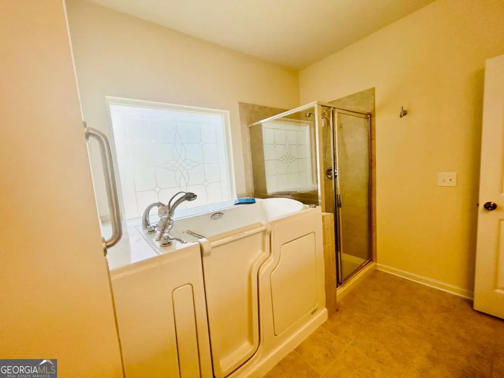 294 Orange CIR Dawsonville, GA 30534