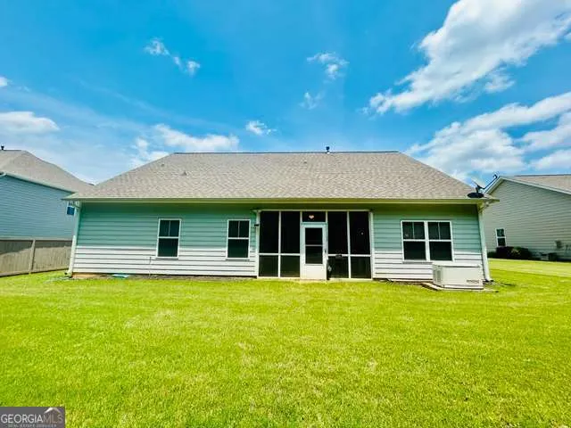 294 Orange CIR Dawsonville, GA 30534
