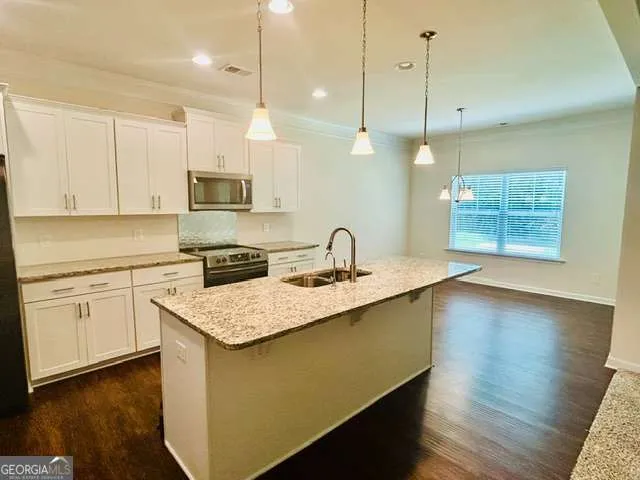 294 Orange CIR Dawsonville, GA 30534