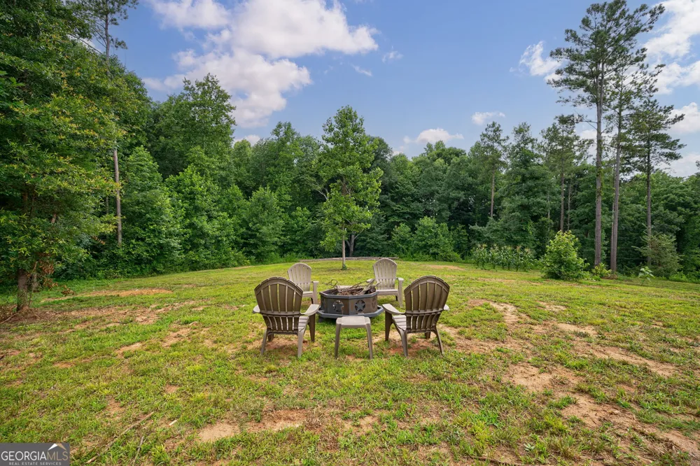 1100 Langford Carey RD Danielsville, GA 30633