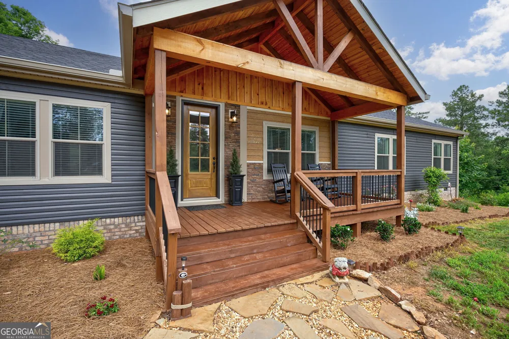1100 Langford Carey RD Danielsville, GA 30633