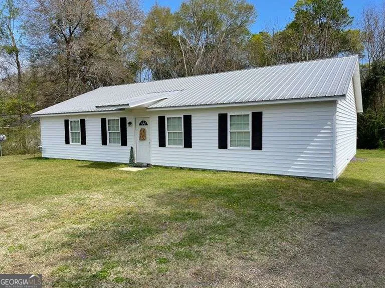 114 Atkinson DR Swainsboro, GA 30401