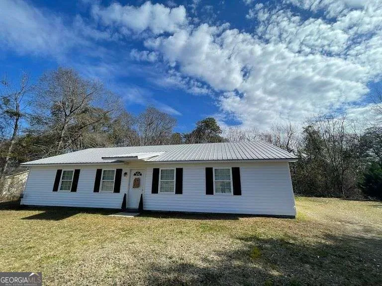 114 Atkinson DR Swainsboro, GA 30401