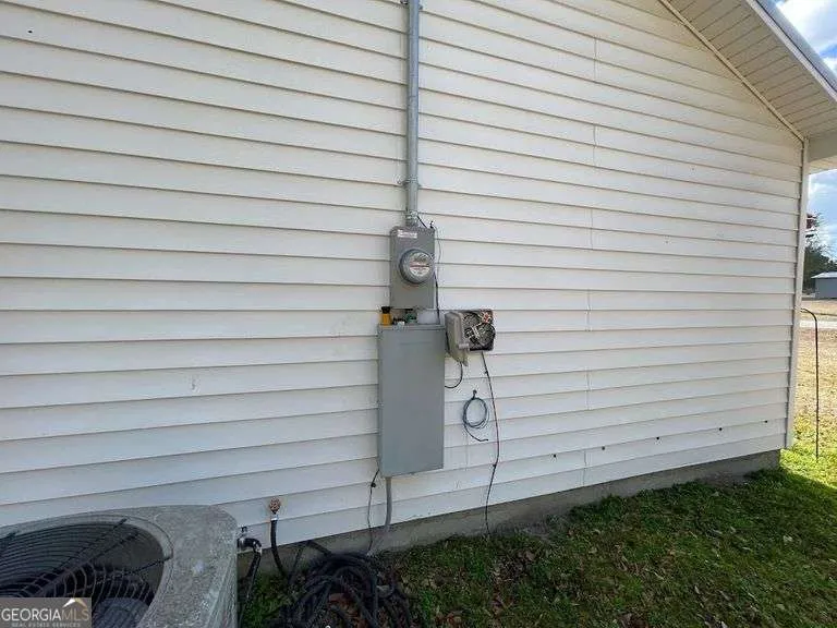 114 Atkinson DR Swainsboro, GA 30401