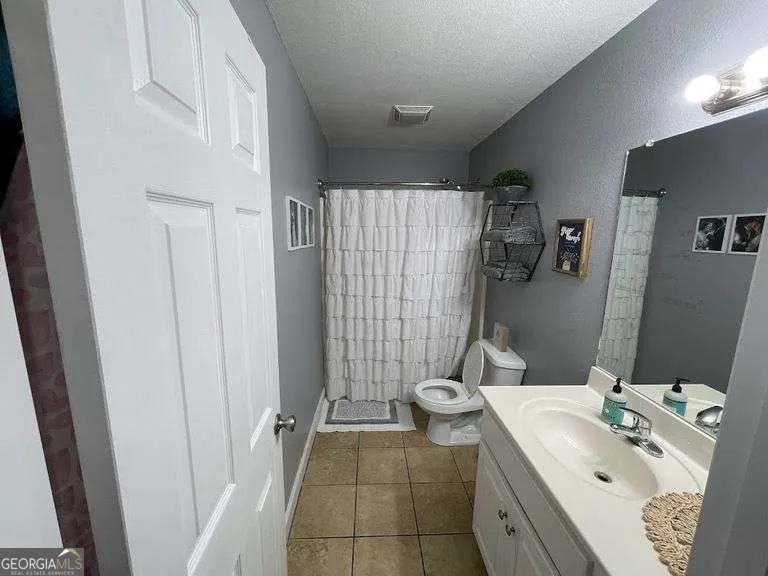 114 Atkinson DR Swainsboro, GA 30401