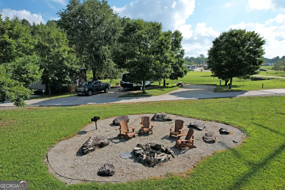 33 Mountain Meadows CIR Morganton, GA 30560