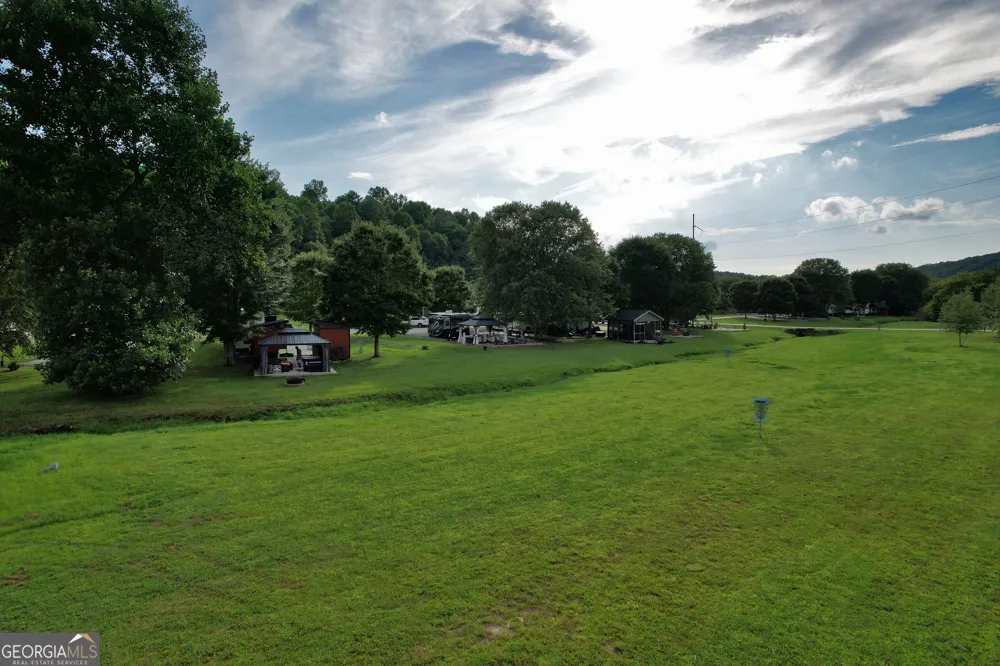 33 Mountain Meadows CIR Morganton, GA 30560