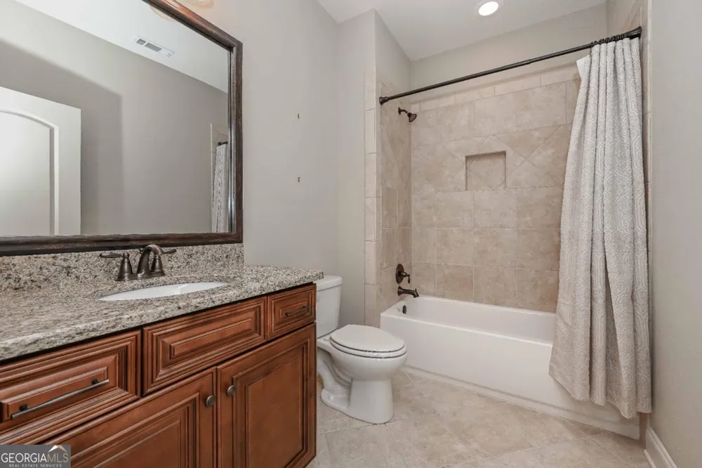 62 Cedarcrest Village CT Acworth, GA 30101