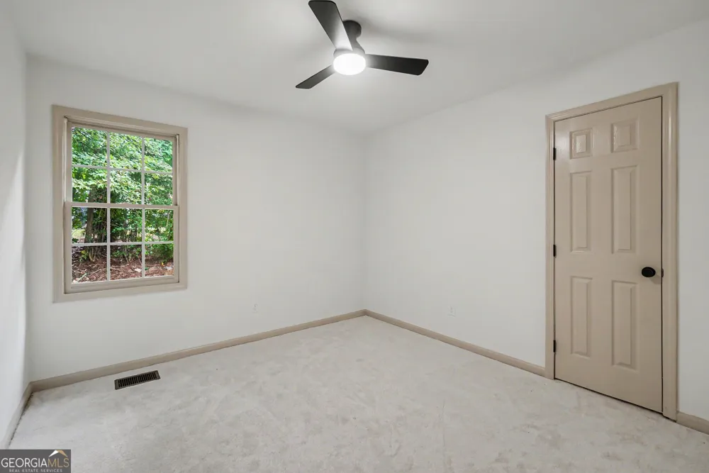 265 Lakeview LN Hiram, GA 30141