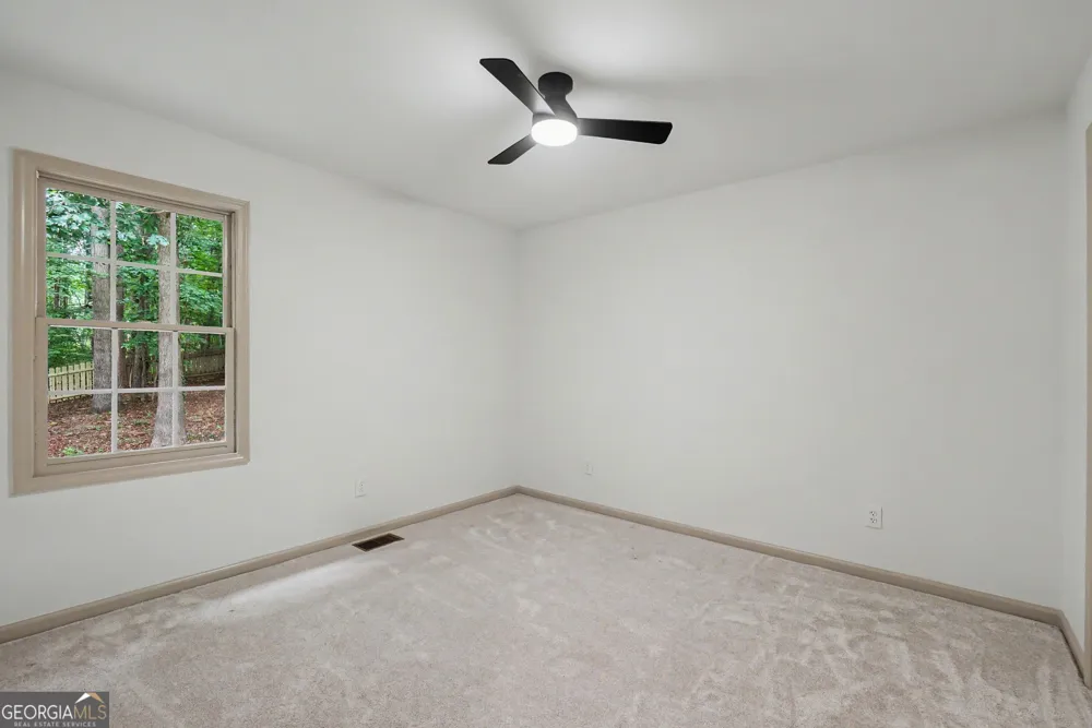 265 Lakeview LN Hiram, GA 30141
