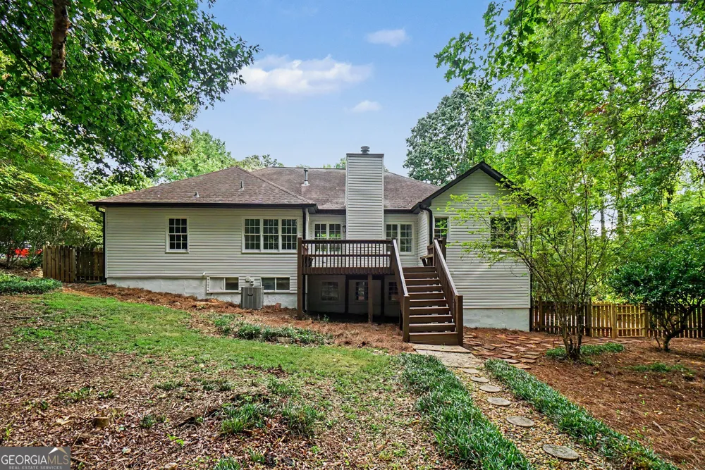 265 Lakeview LN Hiram, GA 30141
