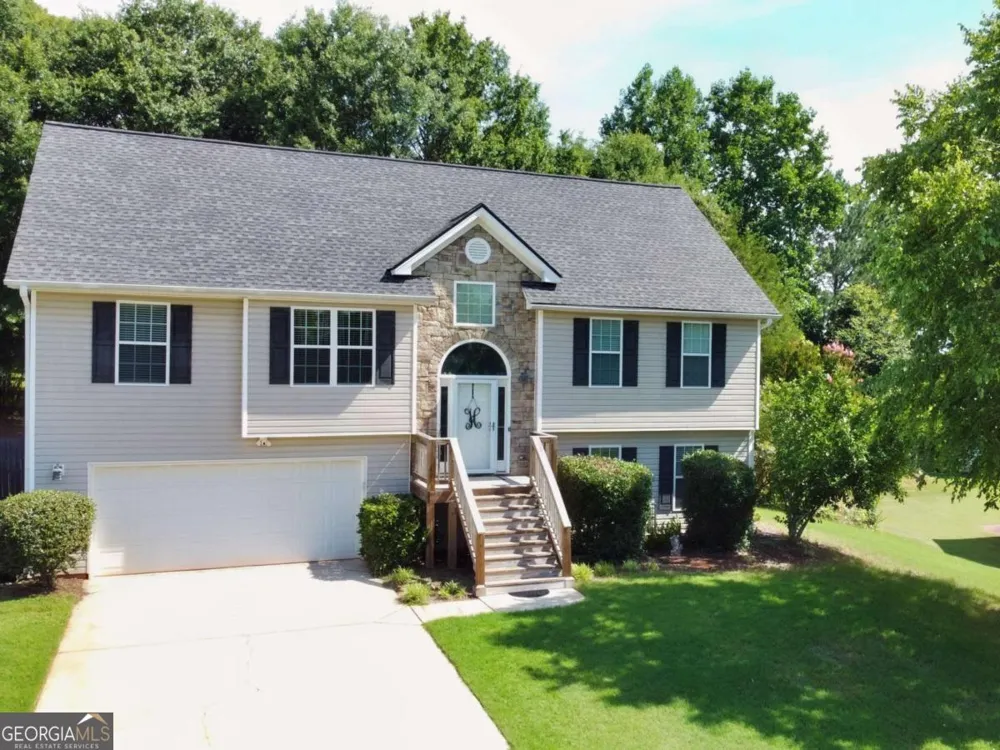 713 Moonlite TRCE Winder, GA 30680