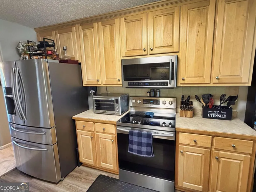 713 Moonlite TRCE Winder, GA 30680