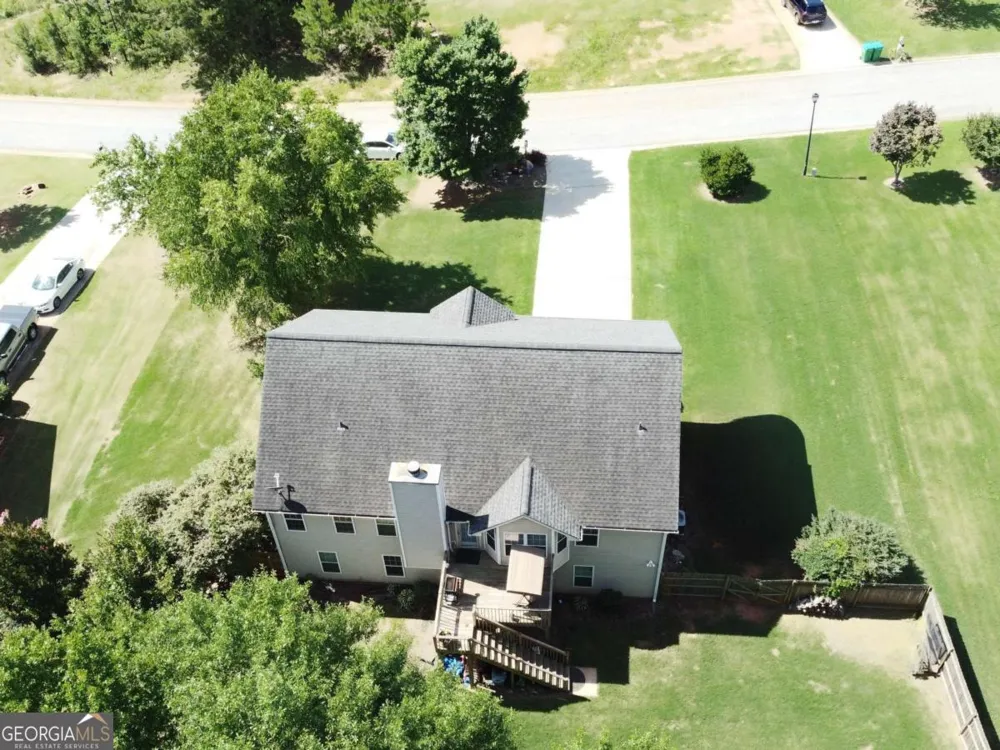 713 Moonlite TRCE Winder, GA 30680