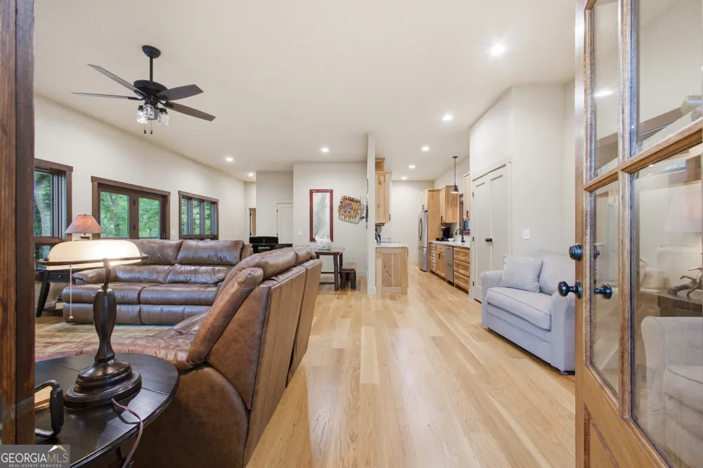 3014 Oakey Mountain RD Clarkesville, GA 30523