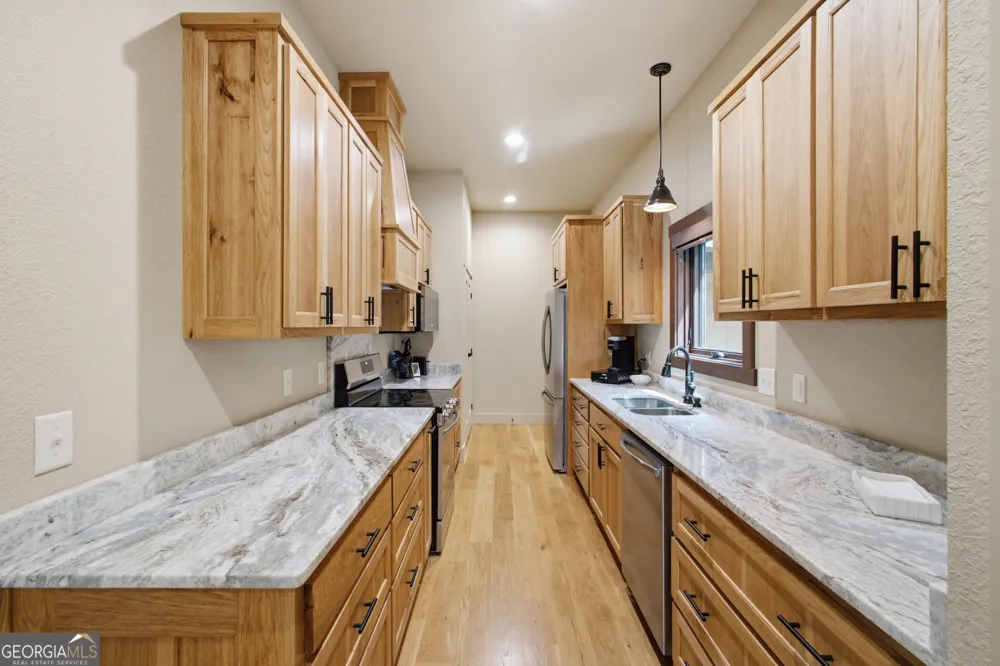 3014 Oakey Mountain RD Clarkesville, GA 30523