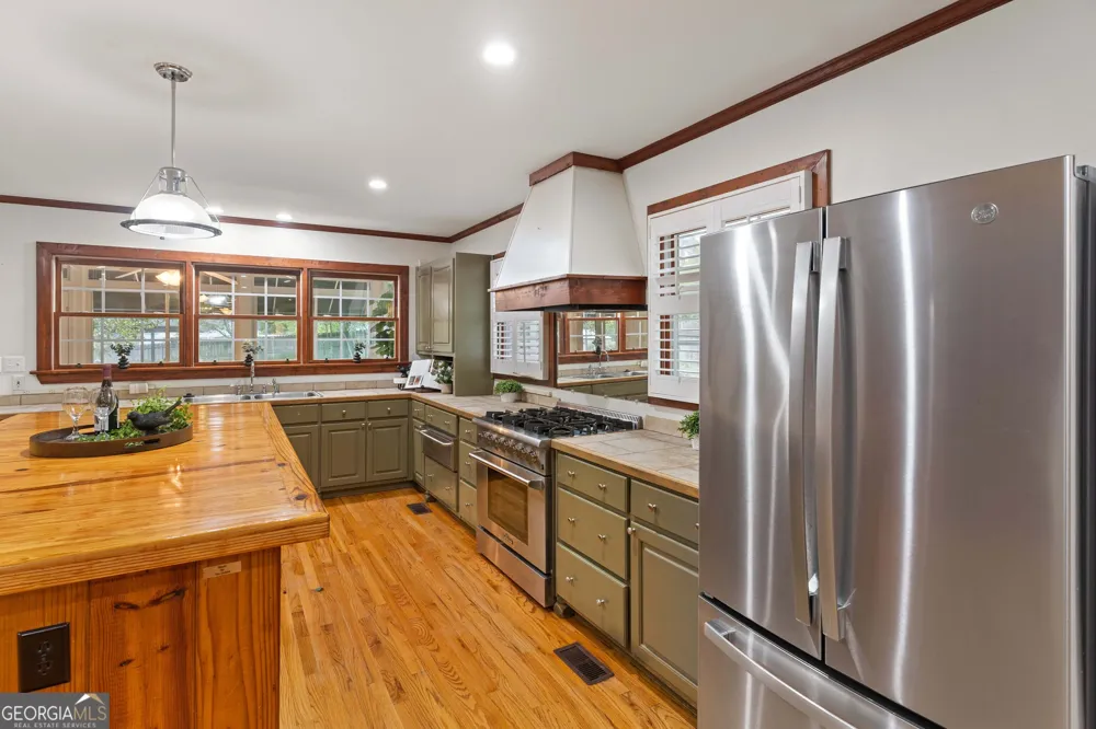 2735 Henry ST Augusta, GA 30909