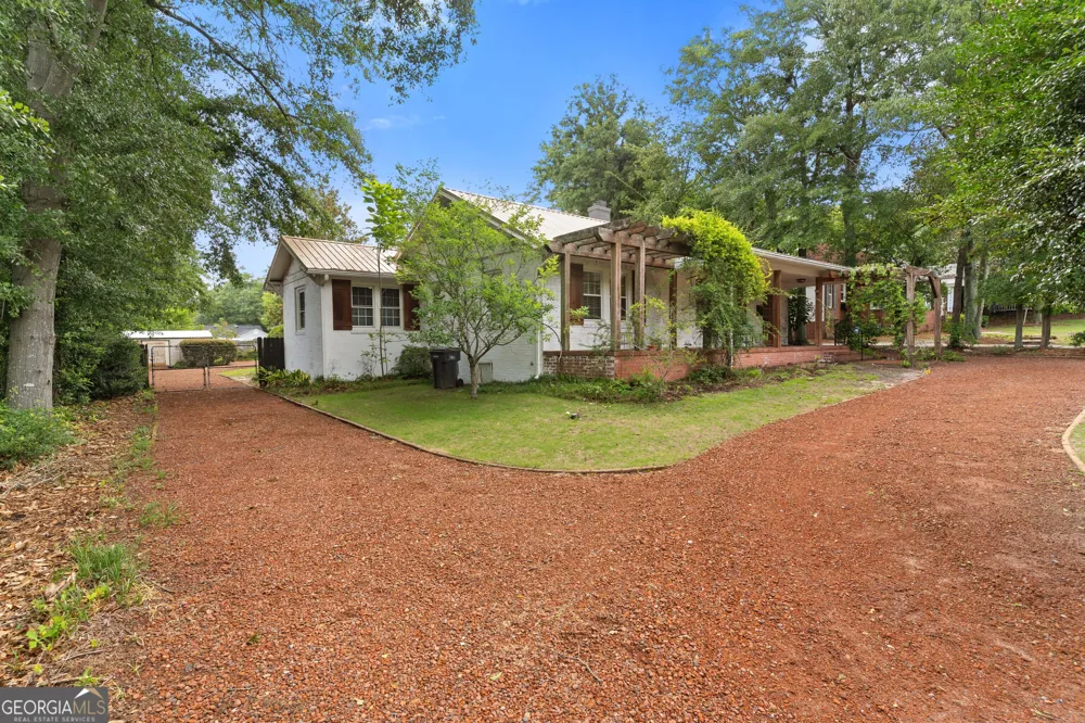 2735 Henry ST Augusta, GA 30909