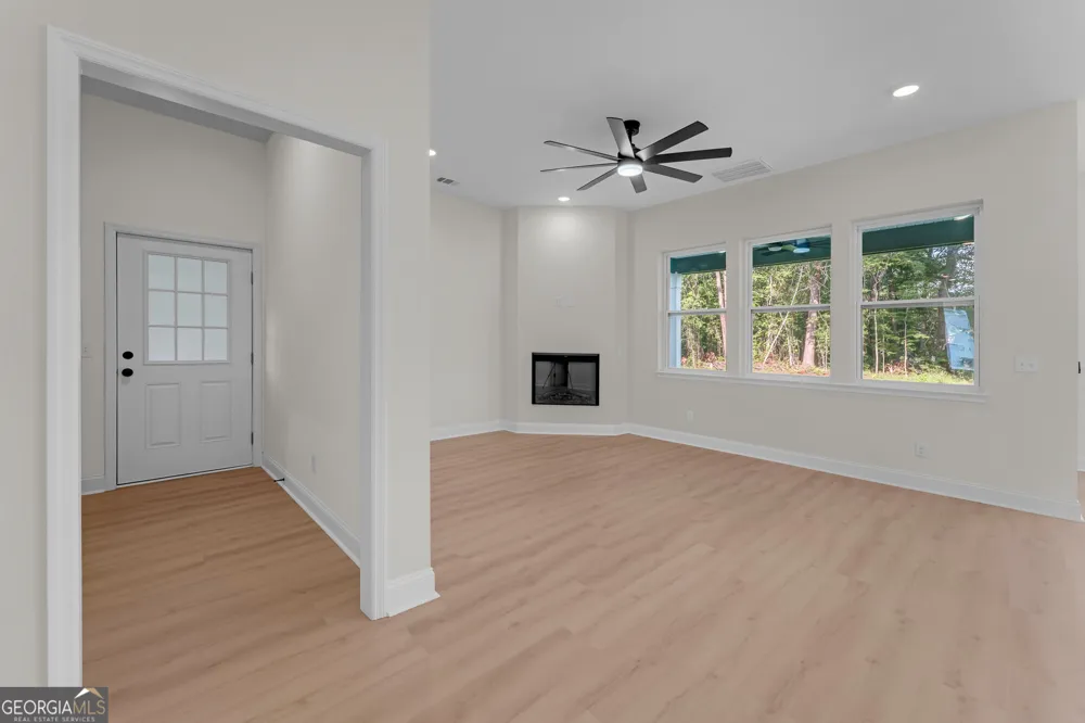 1105 Woodland DR Pooler, GA 31322