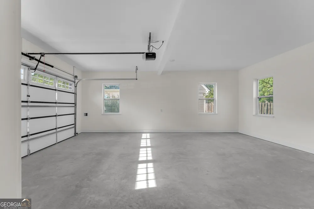 1105 Woodland DR Pooler, GA 31322