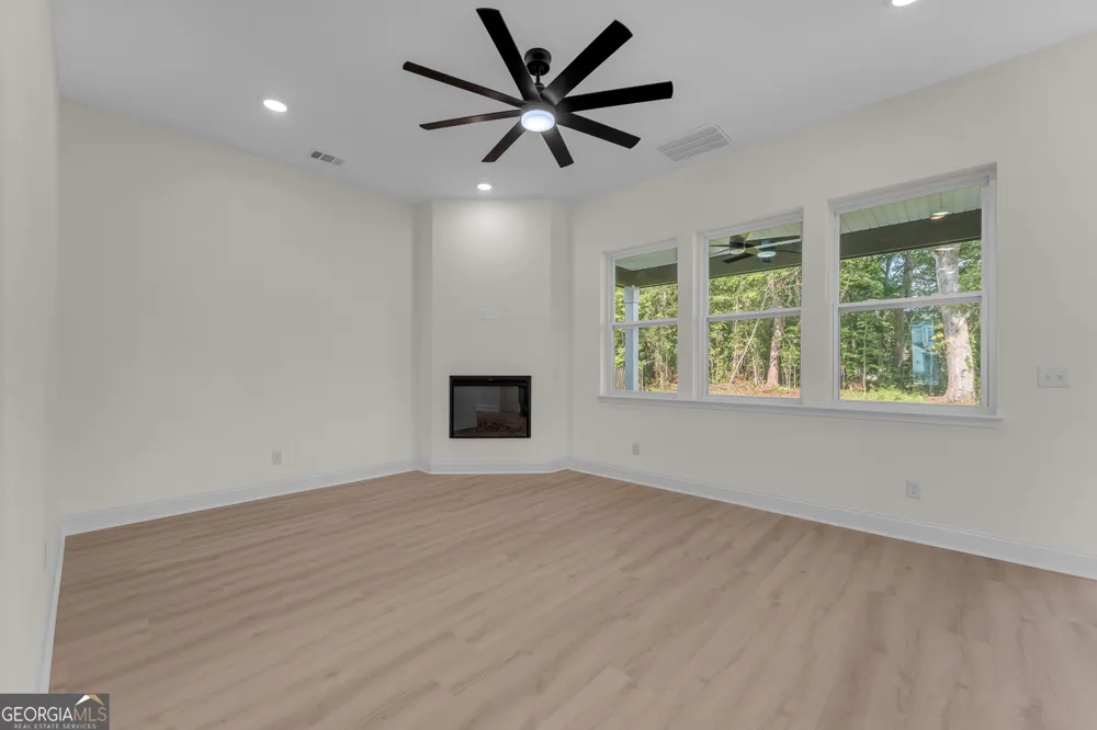 1105 Woodland DR Pooler, GA 31322