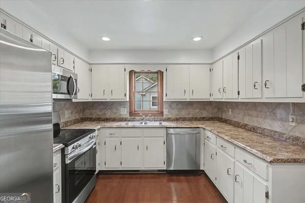4 Sherwood RD SW Rome, GA 30165