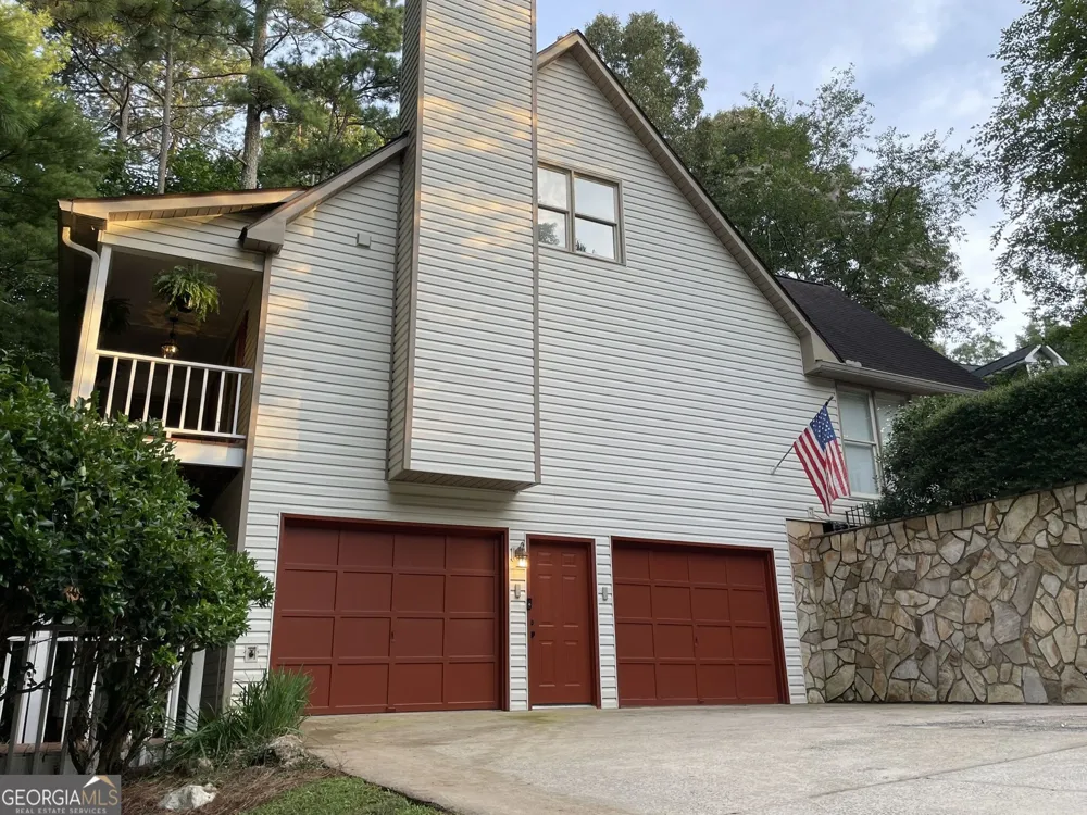 1024 Laurel Lake DR Ball Ground, GA 30107