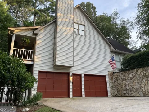 1024 Laurel Lake DR