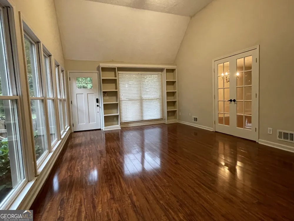 1024 Laurel Lake DR Ball Ground, GA 30107