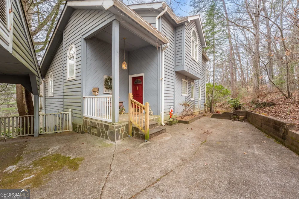 191 Applewood DR Tiger, GA 30576