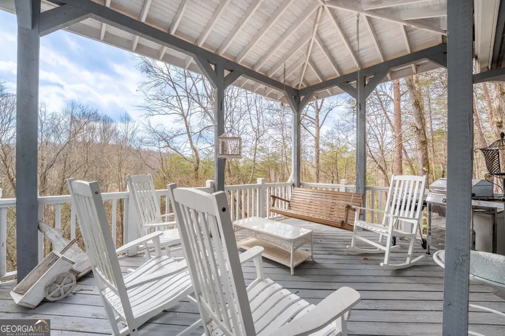 191 Applewood DR Tiger, GA 30576