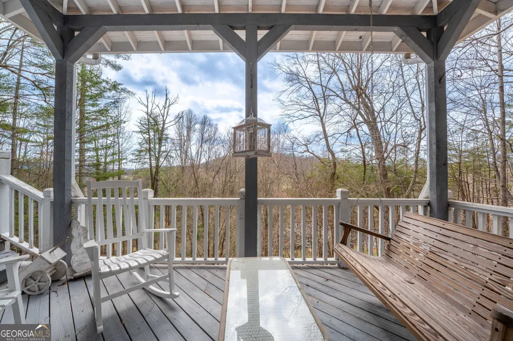 191 Applewood DR Tiger, GA 30576