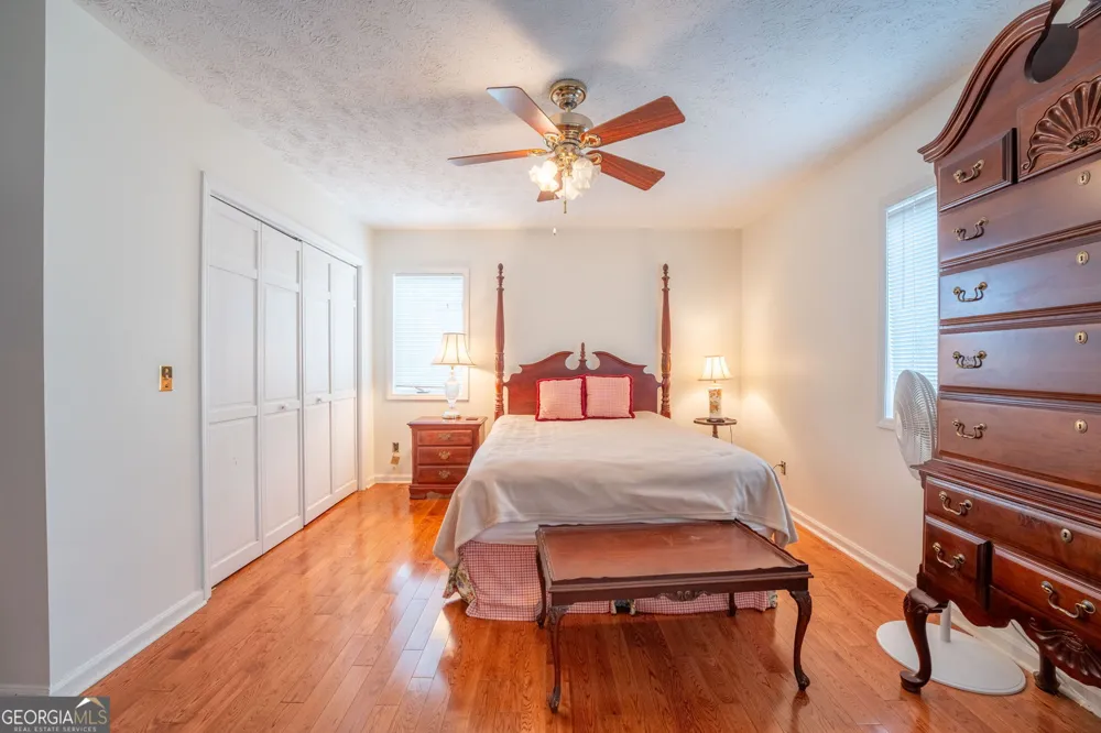191 Applewood DR Tiger, GA 30576