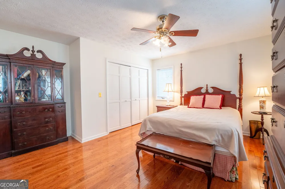 191 Applewood DR Tiger, GA 30576