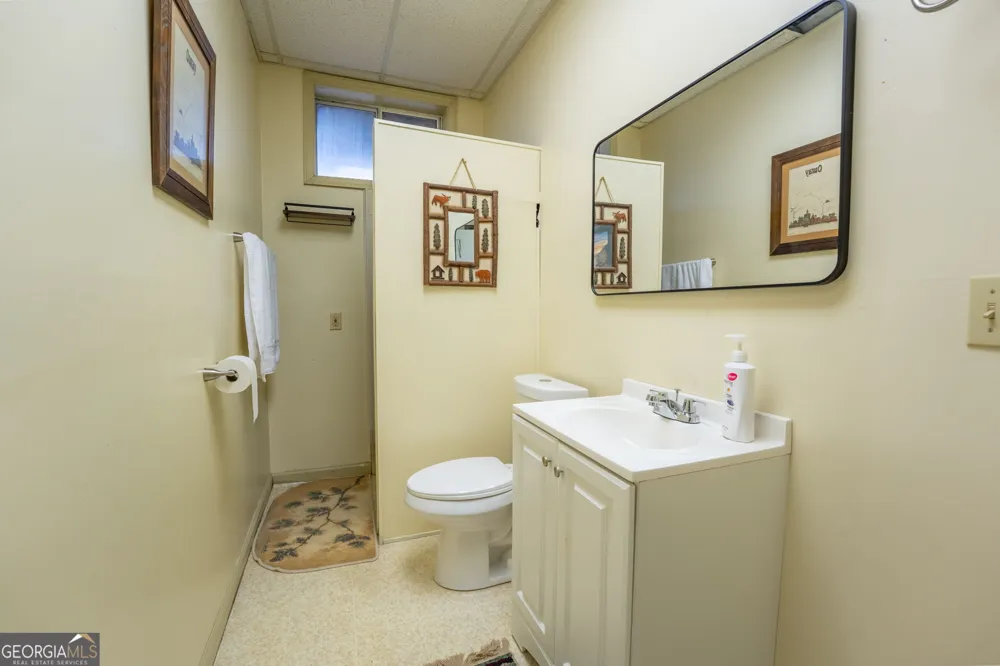 191 Applewood DR Tiger, GA 30576
