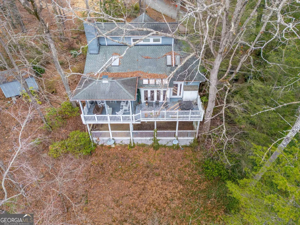 191 Applewood DR Tiger, GA 30576