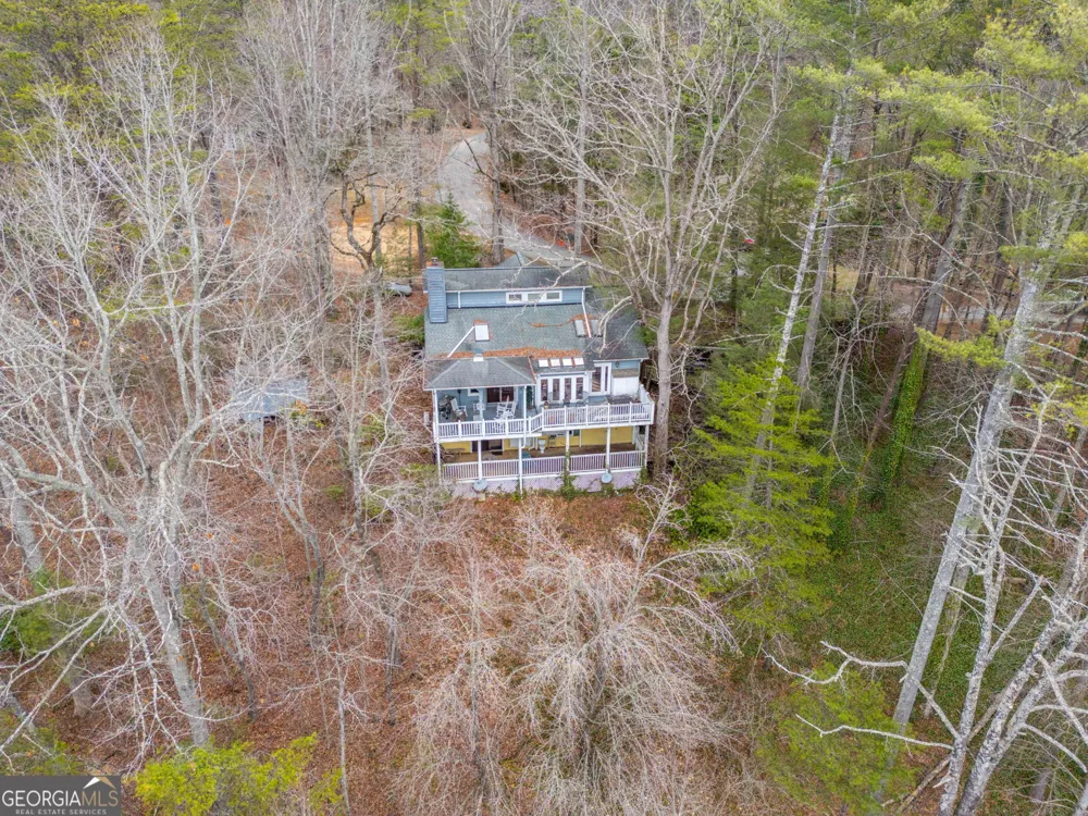 191 Applewood DR Tiger, GA 30576