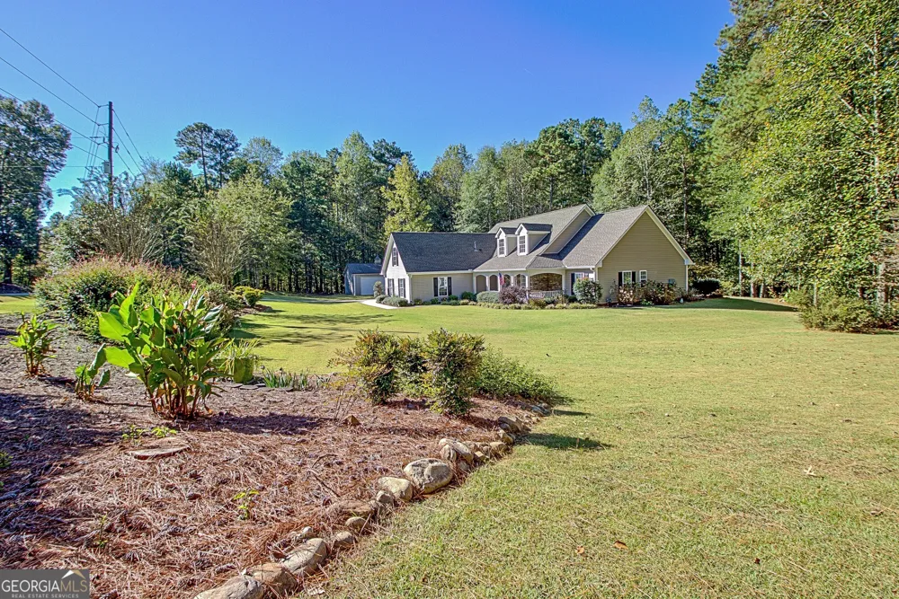 1040 Bob Smith RD Sharpsburg, GA 30277
