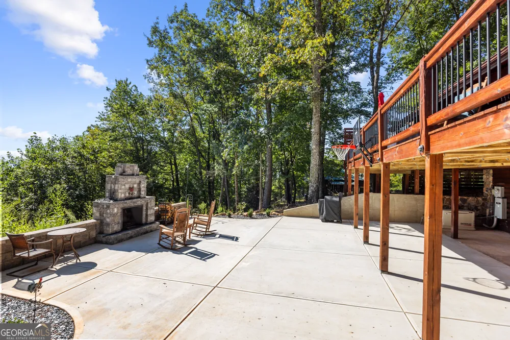 832 Scenic Mountain View RD Blue Ridge, GA 30513