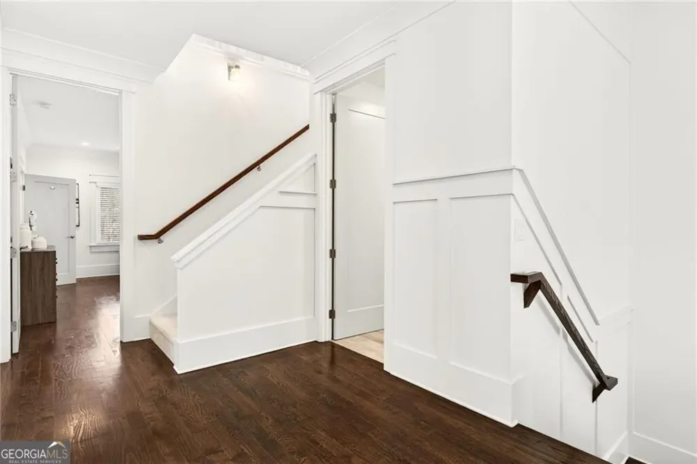 5989 Kenn Manor WAY Norcross, GA 30071