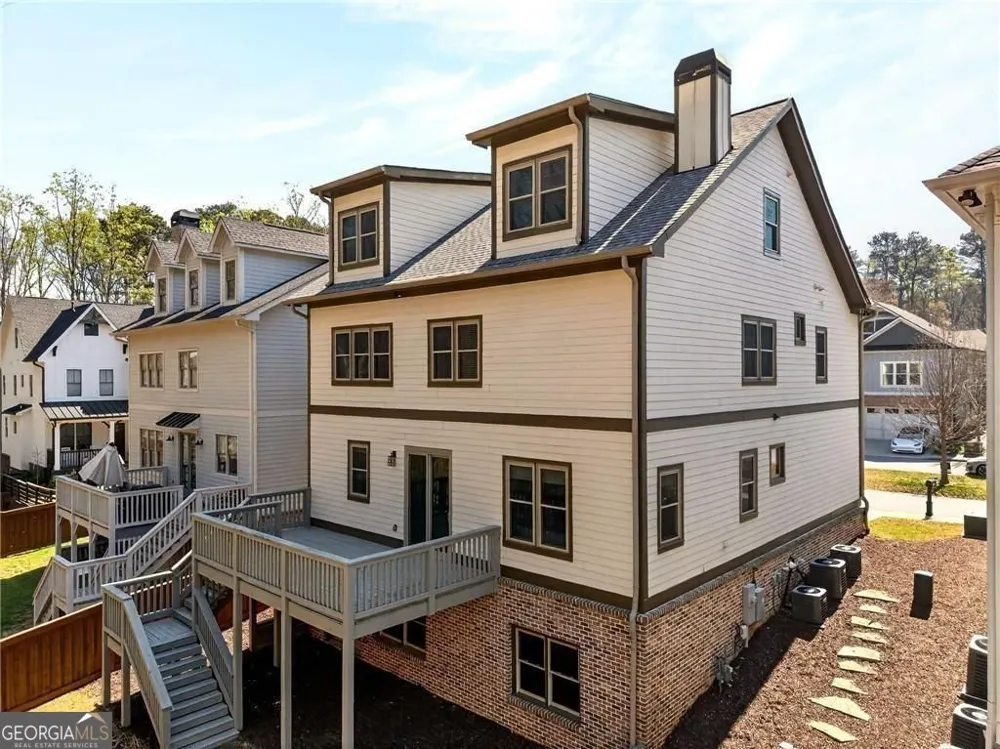 5989 Kenn Manor WAY Norcross, GA 30071