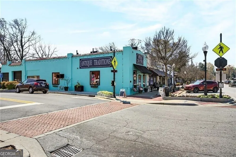 5989 Kenn Manor WAY Norcross, GA 30071