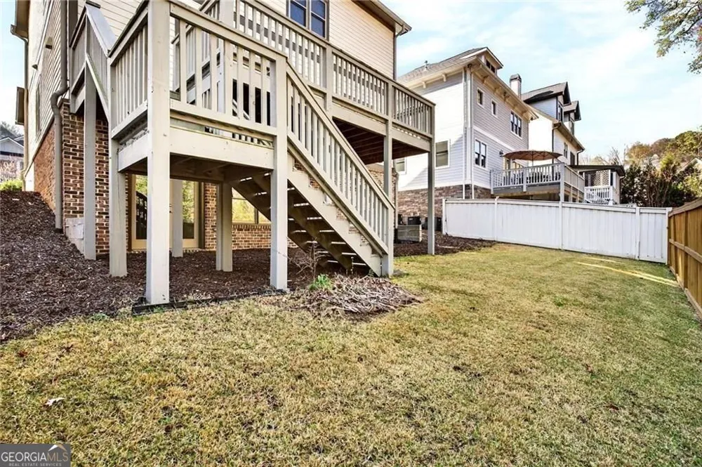 5989 Kenn Manor WAY Norcross, GA 30071