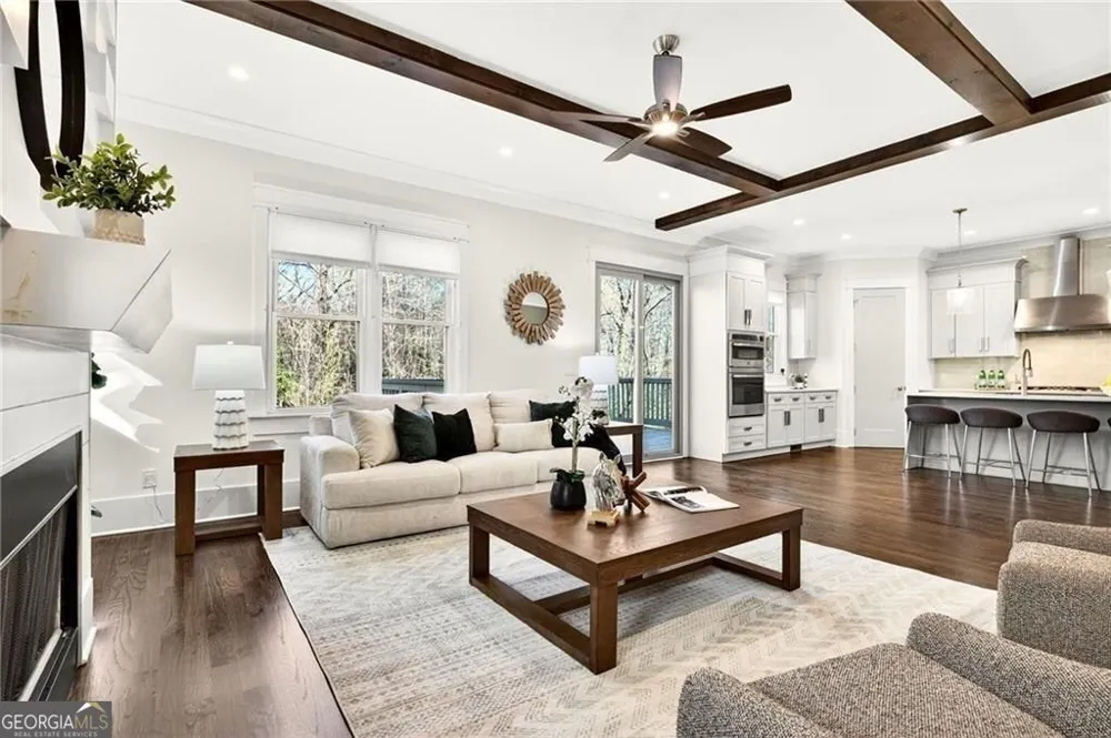 5989 Kenn Manor WAY Norcross, GA 30071